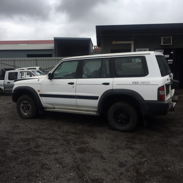Nissan Patrol GU 1998 - Image 4